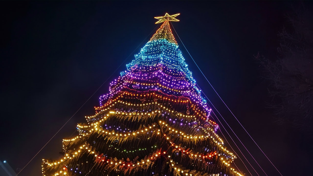 Local New Jersey Christmas tree lighting. Image produced by More Jersey.