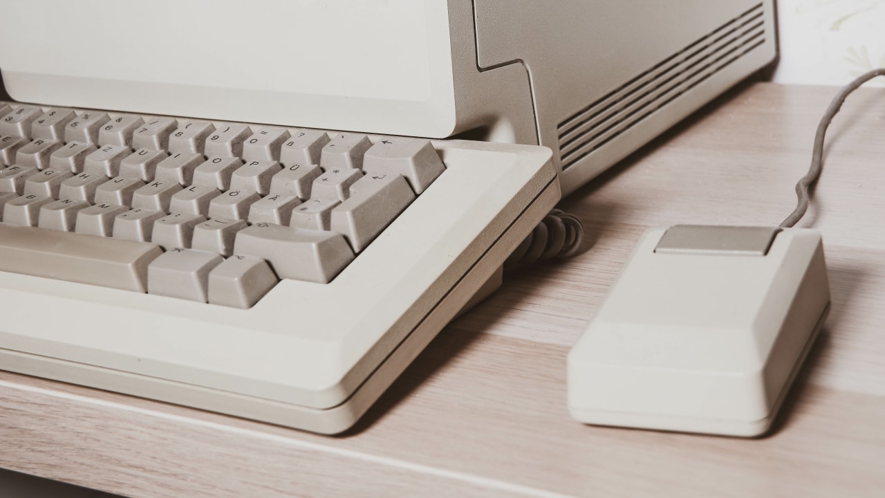 Vintage personal computer from 1984.
